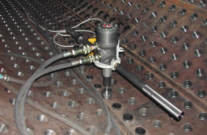 tube rolling maus indonesia